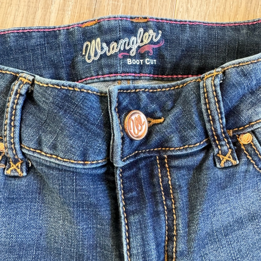 Wrangler Boot Cut - Picture 5 of 5